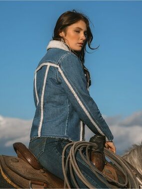 Idyllwind Blue Denim Jean Jacket with White Sherpa Trim